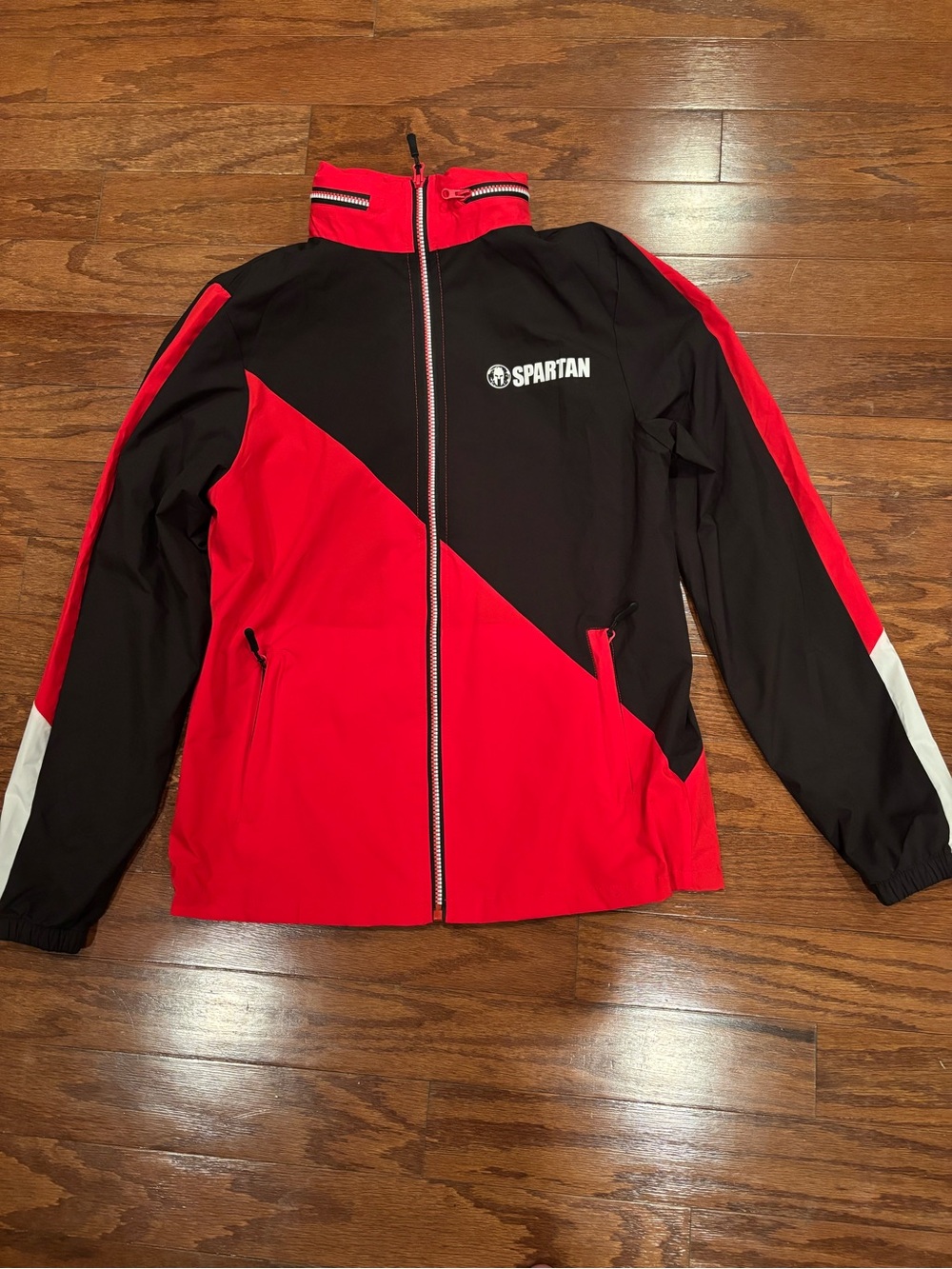 Spartan Race Jacket Men S
Season Pass Athlete Triathlon
Packable Hood